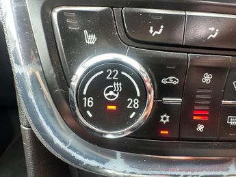 Vauxhall Mokka SE
