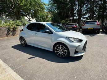 Toyota Yaris 1.5 VVT-h GR SPORT E-CVT Euro 6 (s/s) 5dr