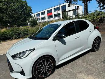 Toyota Yaris 1.5 VVT-h GR SPORT E-CVT Euro 6 (s/s) 5dr