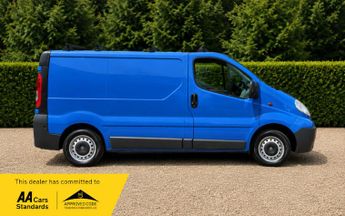 Vauxhall Vivaro 2700CDTI SWB SHR P/V