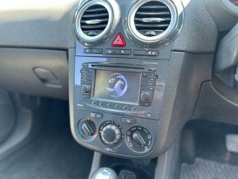 Vauxhall Corsa 1.4 16V SE Auto Euro 5 5dr