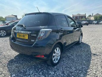 Toyota Yaris 1.5 VVT-h Icon Plus CVT Euro 5 5dr