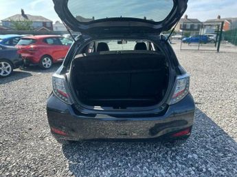 Toyota Yaris 1.5 VVT-h Icon Plus CVT Euro 5 5dr