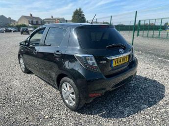 Toyota Yaris 1.5 VVT-h Icon Plus CVT Euro 5 5dr