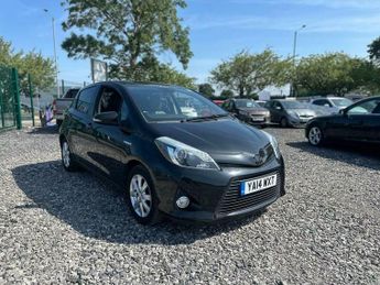 Toyota Yaris 1.5 VVT-h Icon Plus CVT Euro 5 5dr