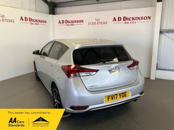 Toyota Auris VVT-I DESIGN TSS