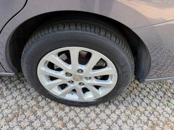 Mazda MAZDA 5 TS2