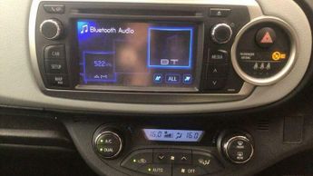 Toyota Yaris 1.5 VVT-h Icon Plus CVT Euro 5 5dr