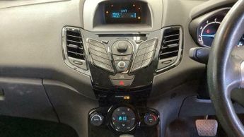 Ford Fiesta 1.6 Zetec Powershift Euro 5 5dr
