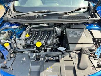 Renault Megane 1.6 16V Dynamique TomTom 3dr