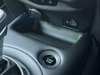 Nissan Juke 1.6 N-Connecta Auto Euro 6 5dr