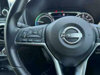 Nissan Juke 1.6 N-Connecta Auto Euro 6 5dr