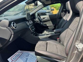 Mercedes-Benz A Class 2.1 A200d AMG Line (Premium Plus) 7G-DCT Euro 6 (s/s) 5dr