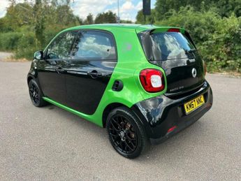 Smart ForFour 17.6kWh Prime (Premium) Auto 5dr