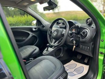 Smart ForFour 17.6kWh Prime (Premium) Auto 5dr