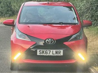 Toyota AYGO 1.0 VVT-i x-play Euro 6 5dr