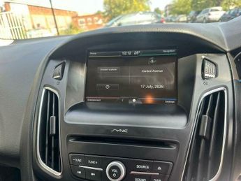 Ford Focus 1.0T EcoBoost Zetec Euro 6 (s/s) 5dr