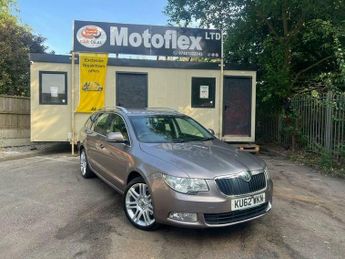 Skoda Superb 2.0 TDI Elegance DSG Euro 5 5dr