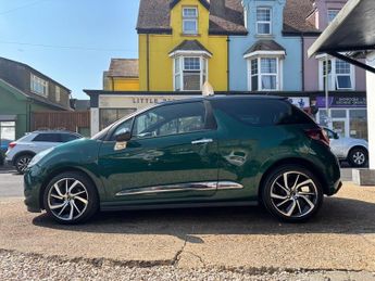 DS DS 3 1.2 PureTech Connected Chic Hatchback 3d