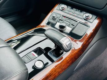 Audi A8 TDI QUATTRO SE EXECUTIVE