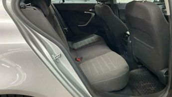 Vauxhall Insignia 2.0 CDTi ecoFLEX SRi Euro 5 5dr