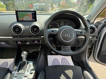 Audi A3 1.4 TFSI e-tron Sportback e-S Tronic Euro 6 5dr 8.8kWh