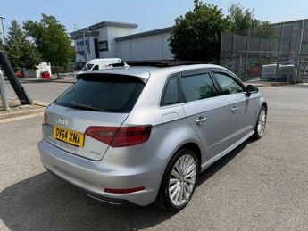 Audi A3 1.4 TFSI e-tron Sportback e-S Tronic Euro 6 5dr 8.8kWh