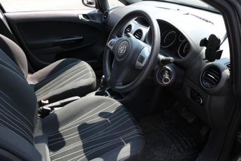 Vauxhall Corsa EXCLUSIV AC