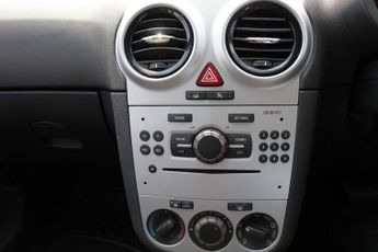 Vauxhall Corsa EXCLUSIV AC