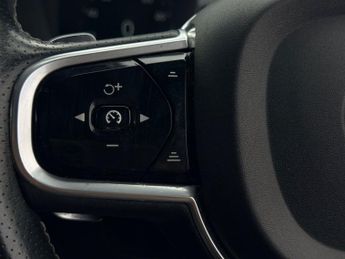 Volvo XC90 D5 POWERPULSE R-DESIGN AWD