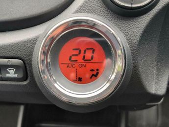 Honda Jazz 1.4 i-VTEC ES CVT Euro 5 5dr