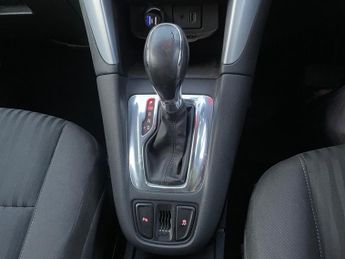 Vauxhall Zafira 1.4i Turbo Design MPV 5dr Petrol Auto Euro 6 (140 ps)