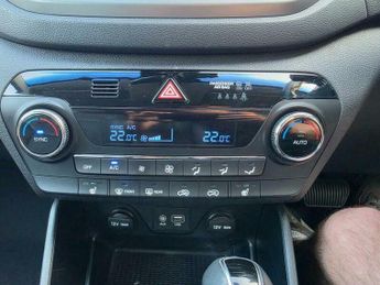 Hyundai Tucson 1.7 CRDi Blue Drive Sport Edition DCT Euro 6 (s/s) 5dr