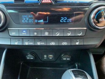 Hyundai Tucson 1.7 CRDi Blue Drive Sport Edition DCT Euro 6 (s/s) 5dr