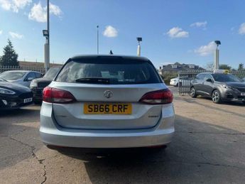 Vauxhall Astra 1.4i Turbo SRi Nav Sports Tourer Auto Euro 6 (s/s) 5dr