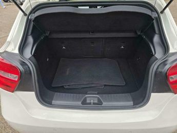 Mercedes-Benz A Class 1.6 A180 BlueEfficiency SE Auto 5dr