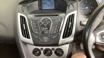 Ford Focus 1.6 TDCi Zetec Euro 5 (s/s) 5dr