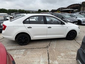 Skoda Rapid S TSI