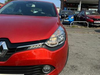 Renault Clio 1.2 16V Dynamique MediaNav Euro 5 5dr
