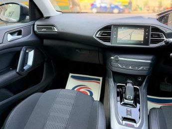 Peugeot 308 1.2 PureTech GPF Allure EAT Euro 6 (s/s) 5dr