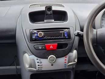 Peugeot 107 1.0 12V Urban Euro 4 5dr