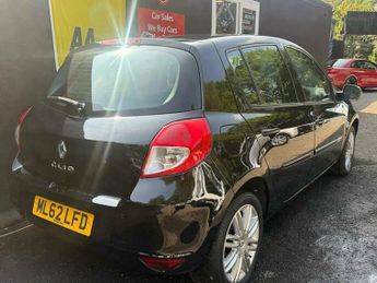Renault Clio 1.2 Dynamique TomTom Euro 5 5dr