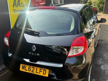 Renault Clio 1.2 Dynamique TomTom Euro 5 5dr
