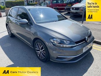 Volkswagen Golf SE NAVIGATION TDI BLUEMOTION TECHNOLOGY DSG