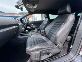 Volkswagen Scirocco 2.0 TDI BlueMotion Tech Hatchback 3dr Diesel DSG Euro 5 (s/s) (1