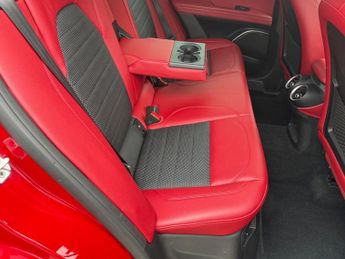 Alfa Romeo Stelvio 2.2 TD Nero Edizione Auto Q4 AWD Euro 6 5dr 187BHP