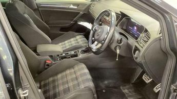Volkswagen Golf 1.4 TSI 8.7kWh GTE Hatchback 5dr Petrol Plug-in Hybrid DSG Euro 