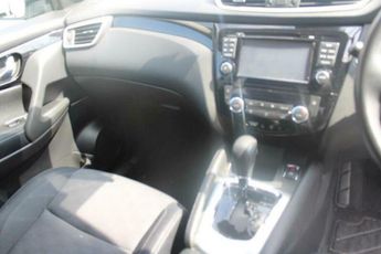 Nissan Qashqai 1.2 DIG-T N-Connecta XTRON 2WD Euro 6 (s/s) 5dr
