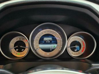 Mercedes-Benz E Class 2.1 E220 CDI AMG Sport G-Tronic+ Euro 5 (s/s) 2dr