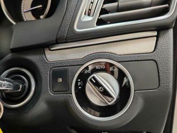 Mercedes-Benz E Class 2.1 E220 CDI AMG Sport G-Tronic+ Euro 5 (s/s) 2dr